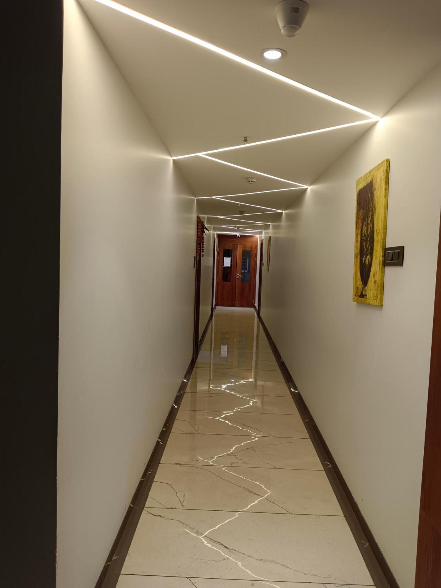 Hotel Florence Nānded Esterno foto
